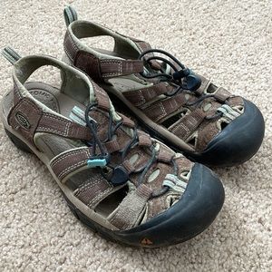 Keen Newport waterproof sandals